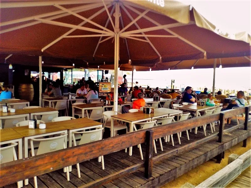 Restaurante Rocha Beach