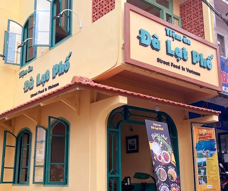 Tiệm ăn Đà Lạt Phố - Restaurant