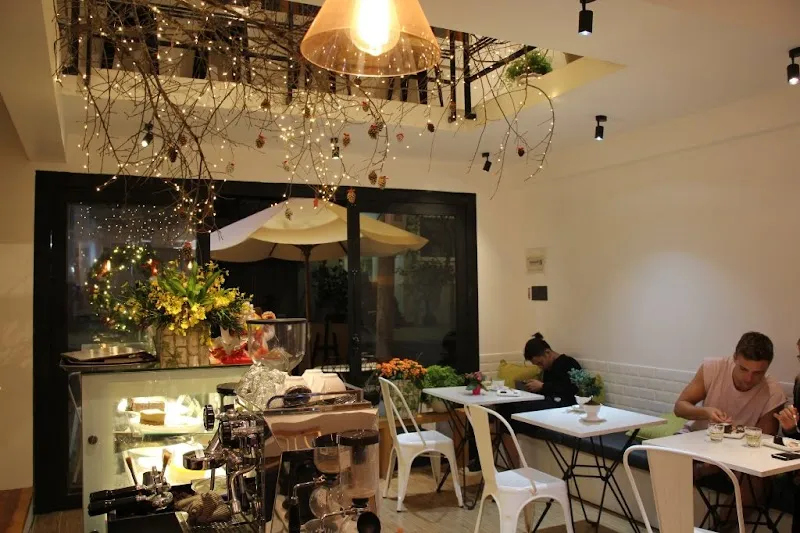 Trang's Cookery Restaurant