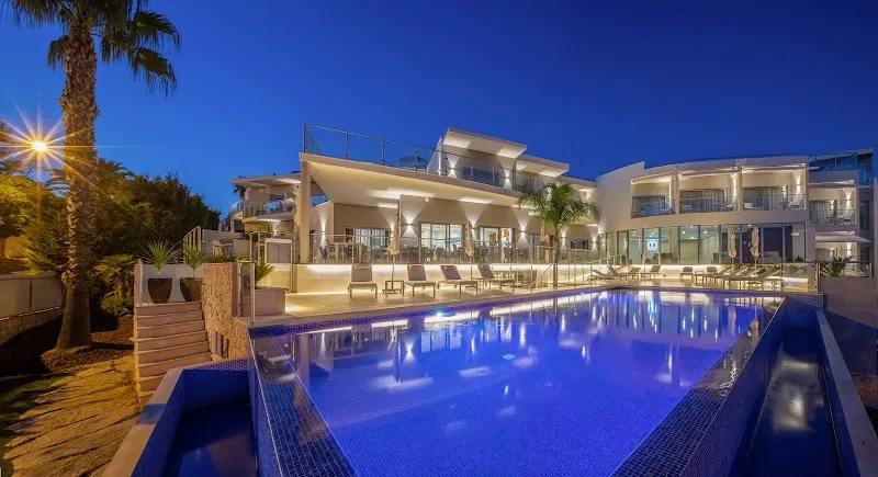 Caneiros Luxury House & Suites