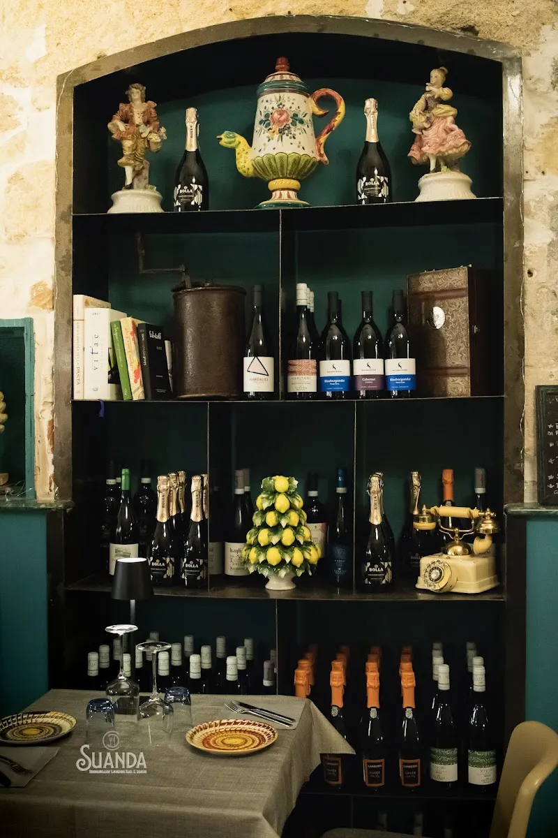 Suanda Restaurant Lounge Bar