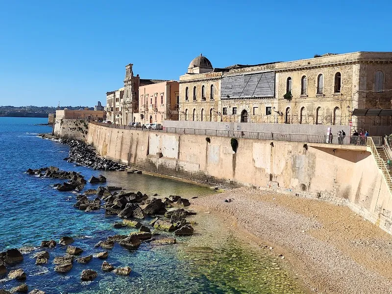 Spiaggia di Cala Rossa
