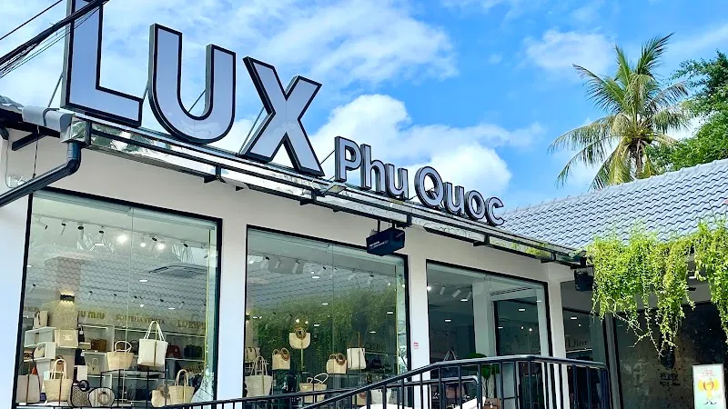 LUX (럭스) - 푸꾸옥 최고 명품샵